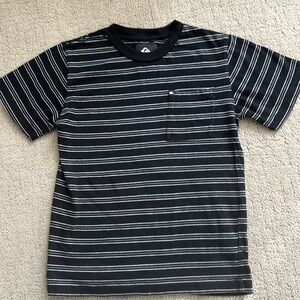 Boys Quiksilver t-shirt